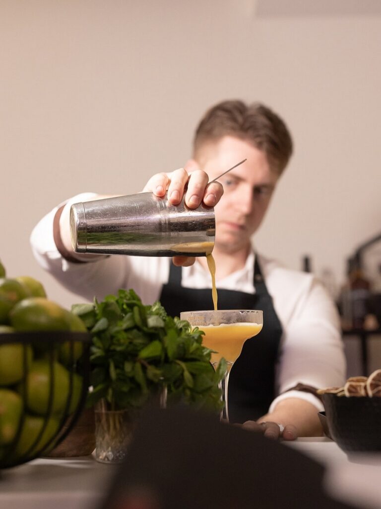 Przyjęcie urodzinowe w stylu glamour